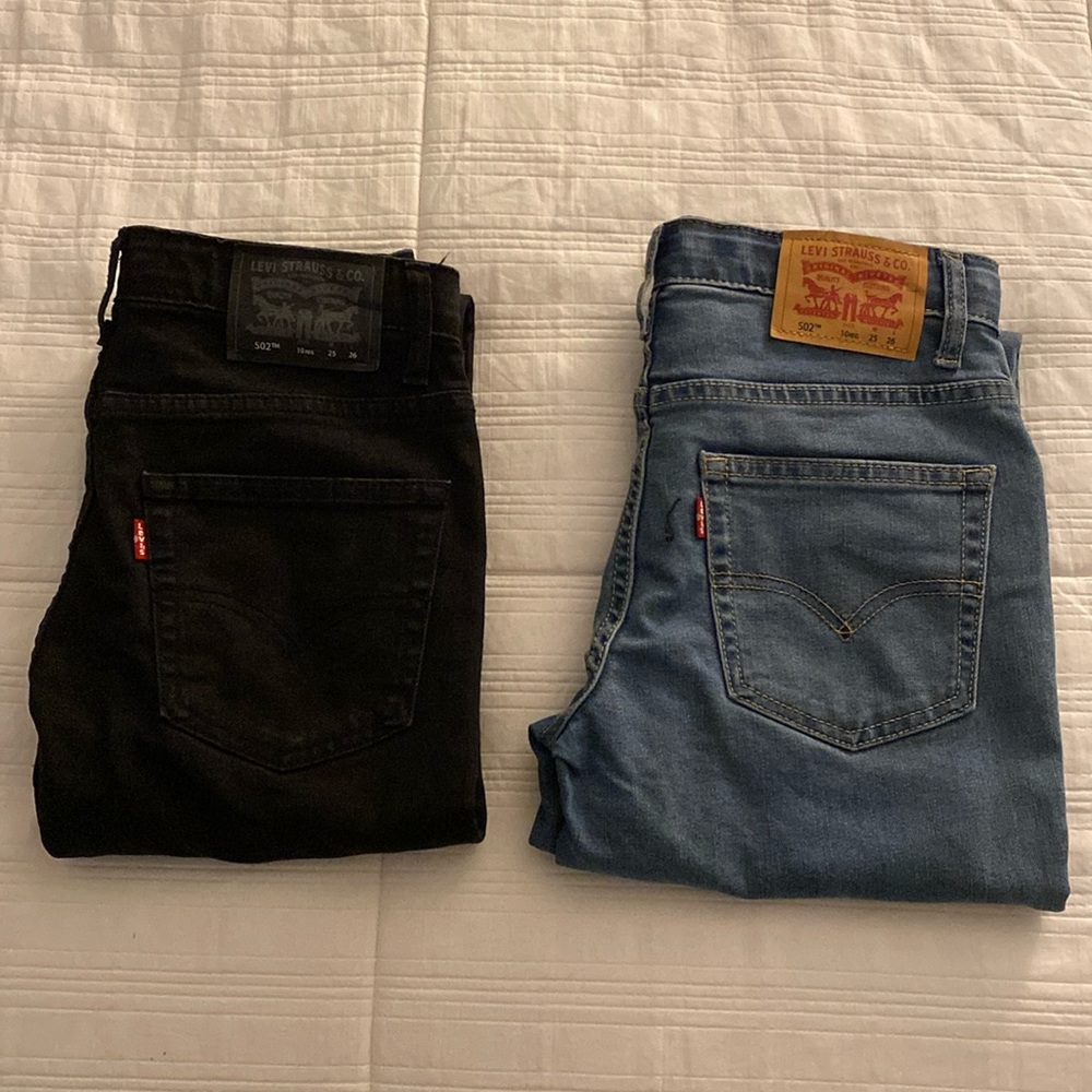 EUC boys Levi’s 502 jeans size 10REG
